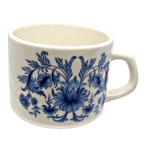 Sado Internacional Two Tea Cups Made in Portugal Blue and White EUC Vintage - Picture 1 of 8